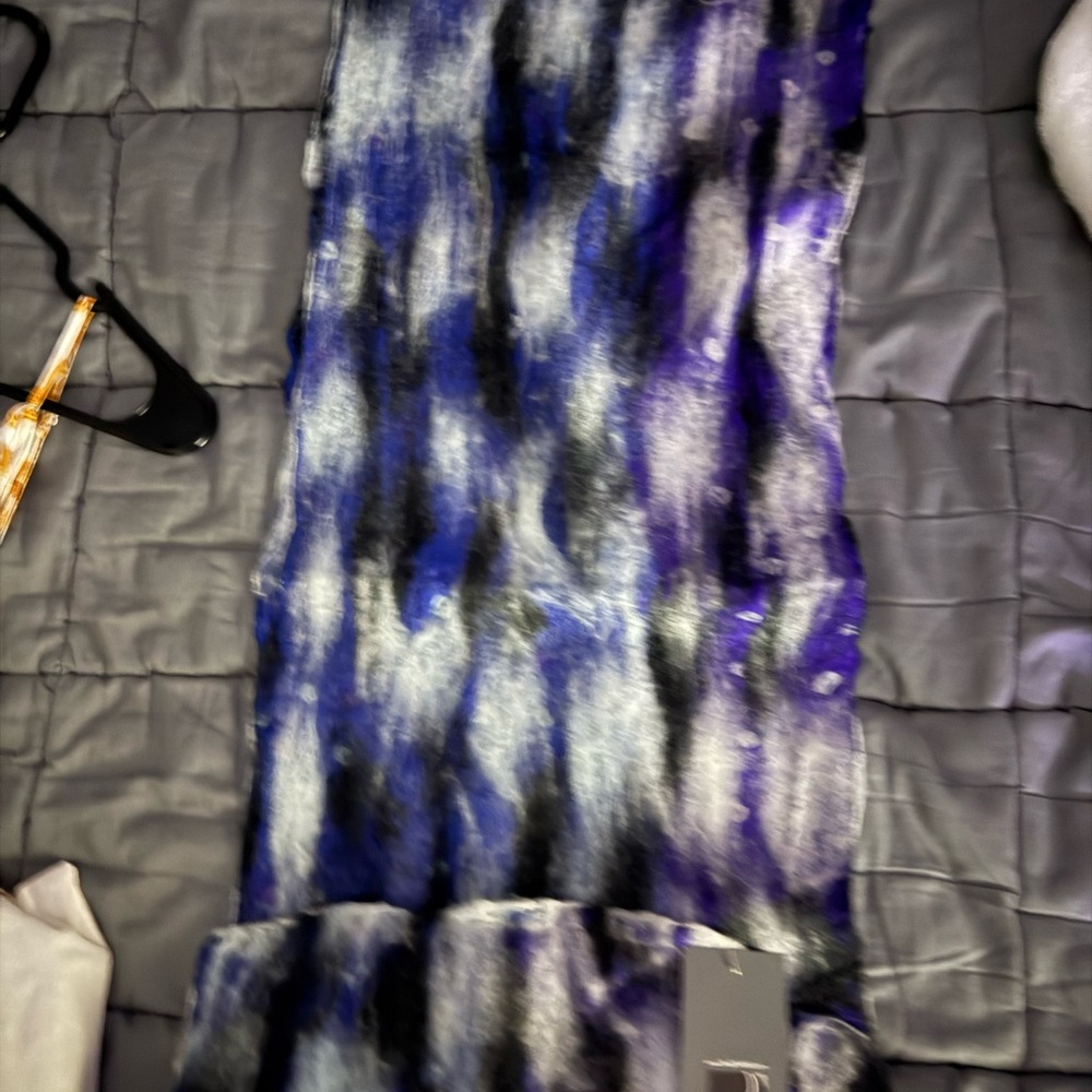 Hand Knot Abstract Scarfs